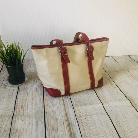 Coach Handbags - COACH Vintage Red Ivory Leather Tote Pursue N 7740